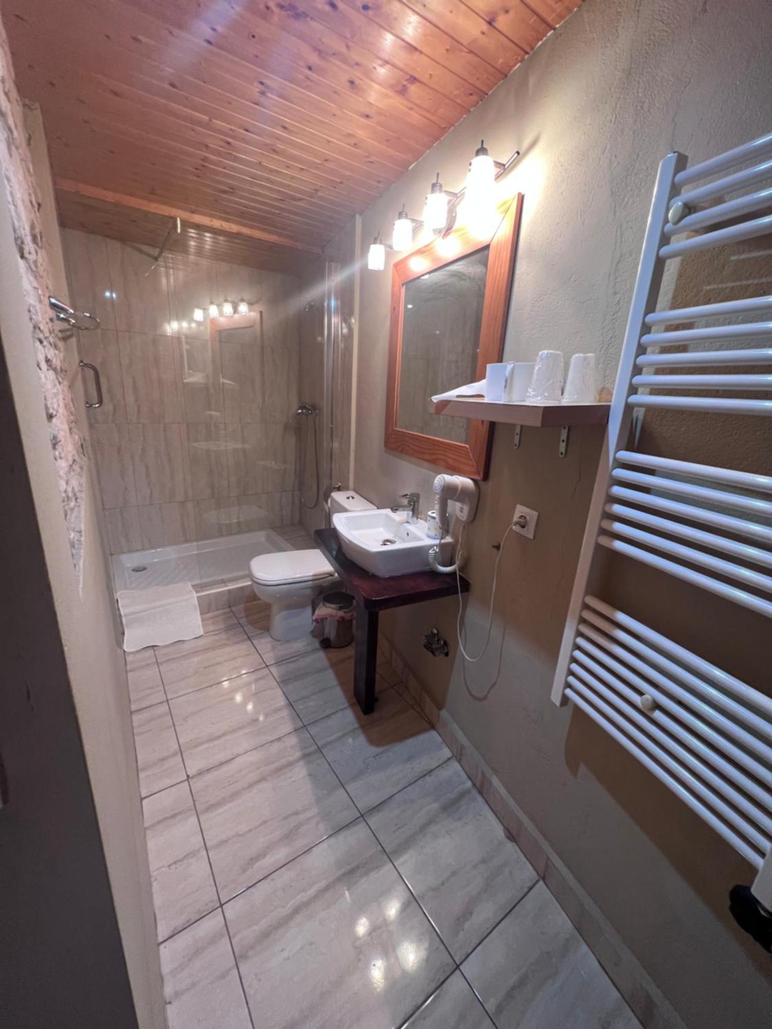 La Garbinada Hotel Torrebeses Dış mekan fotoğraf