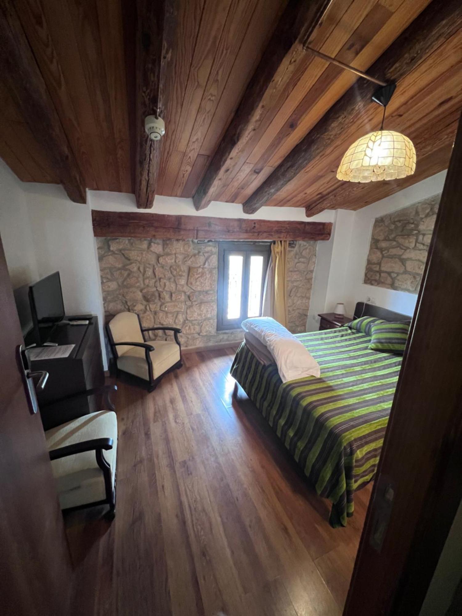 La Garbinada Hotel Torrebeses Dış mekan fotoğraf