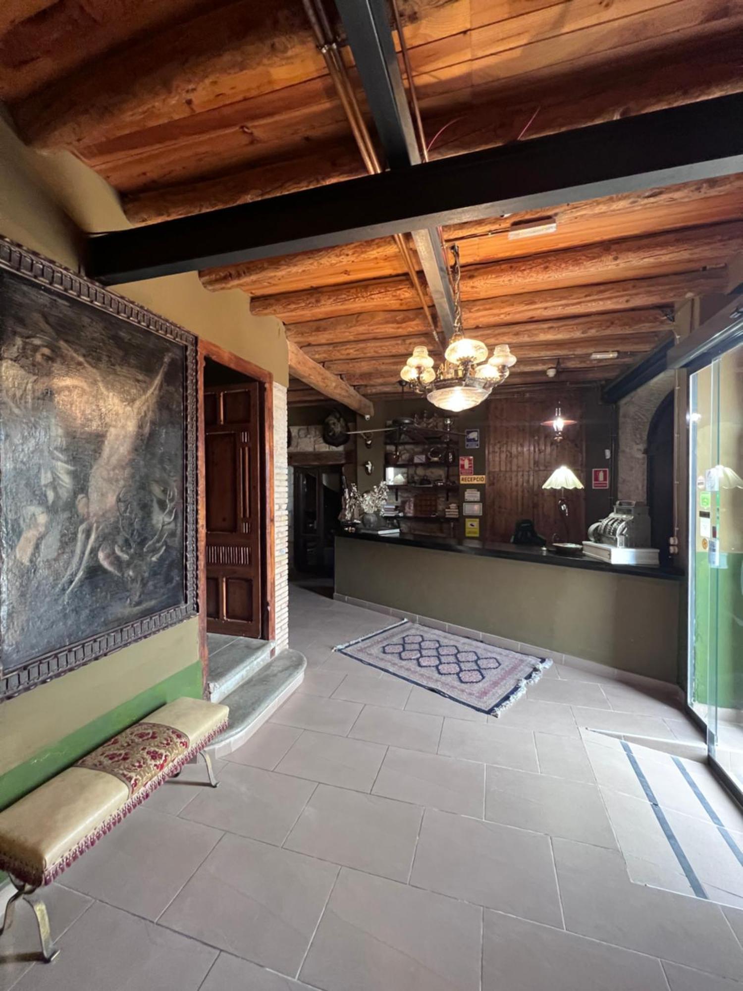 La Garbinada Hotel Torrebeses Dış mekan fotoğraf